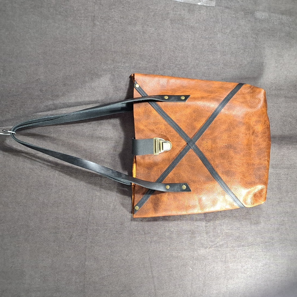 Pip Robins Accessories OOAK Everyday Leather Tote Cognac Black Straps NEW